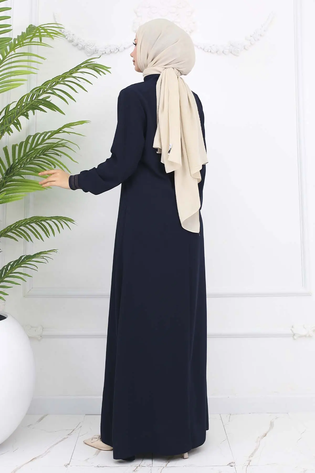 Mevlana Abaya With Elastic Sleeves-detail