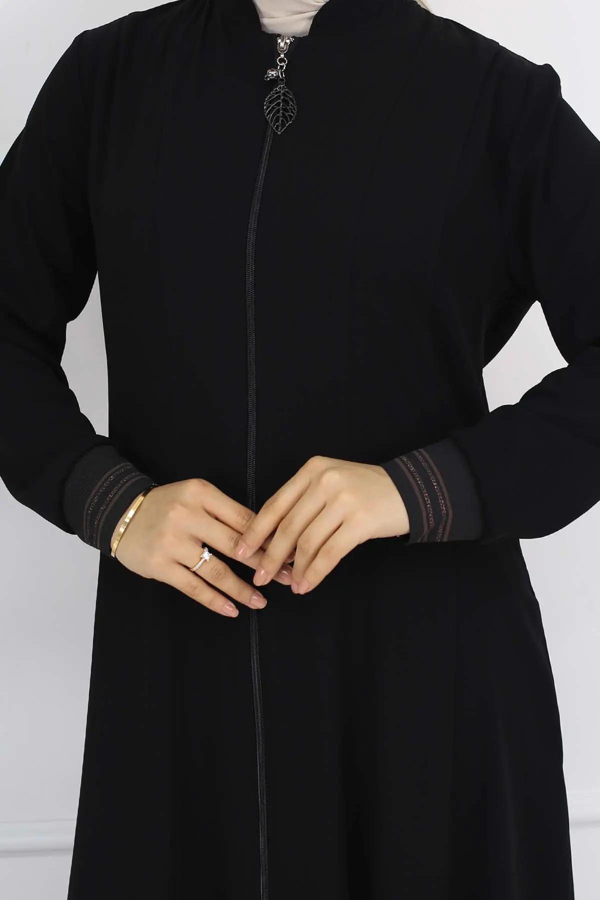 Mevlana Abaya With Elastic Sleeves-detail