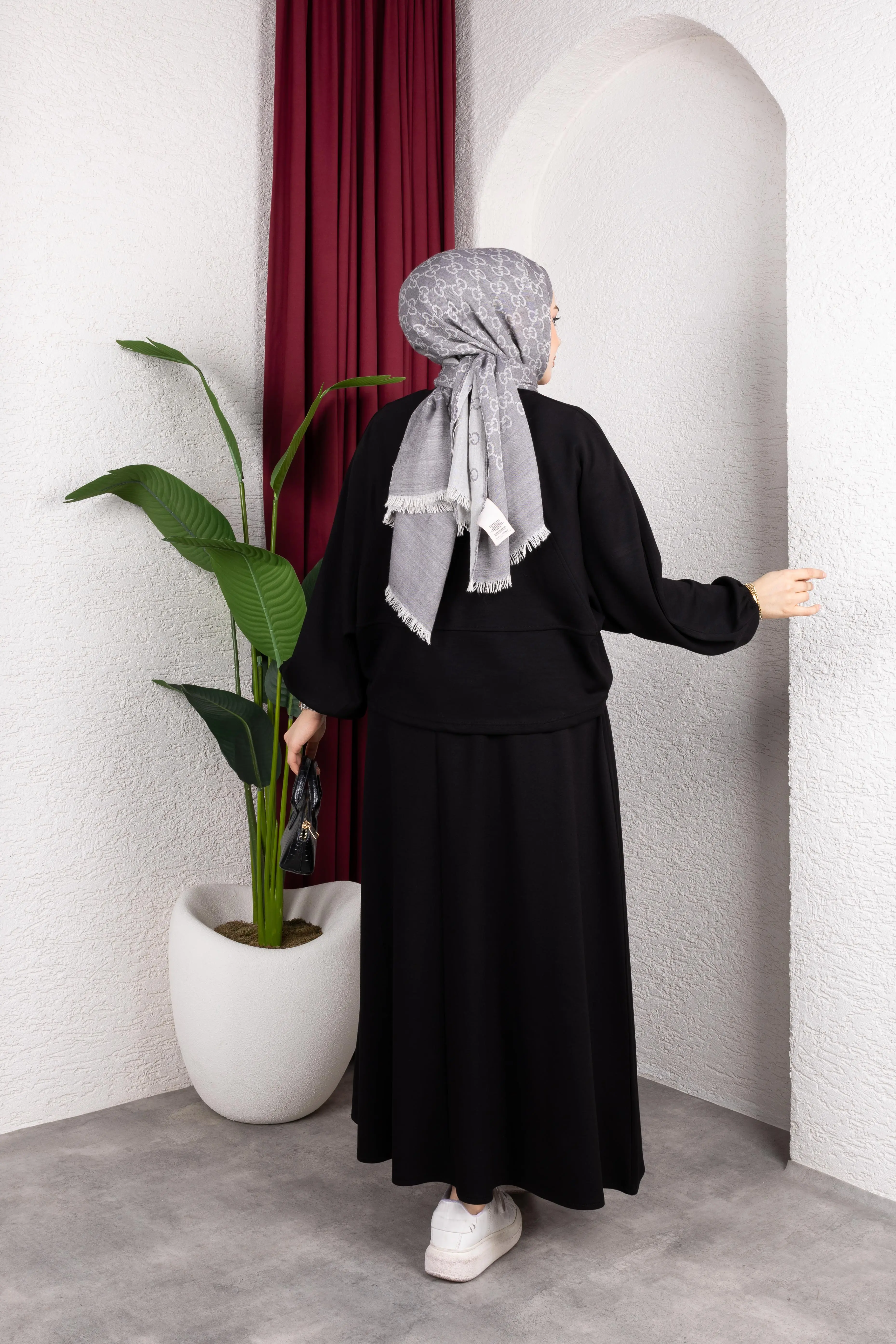 Modal Suit With Elastic Cuffs-detail