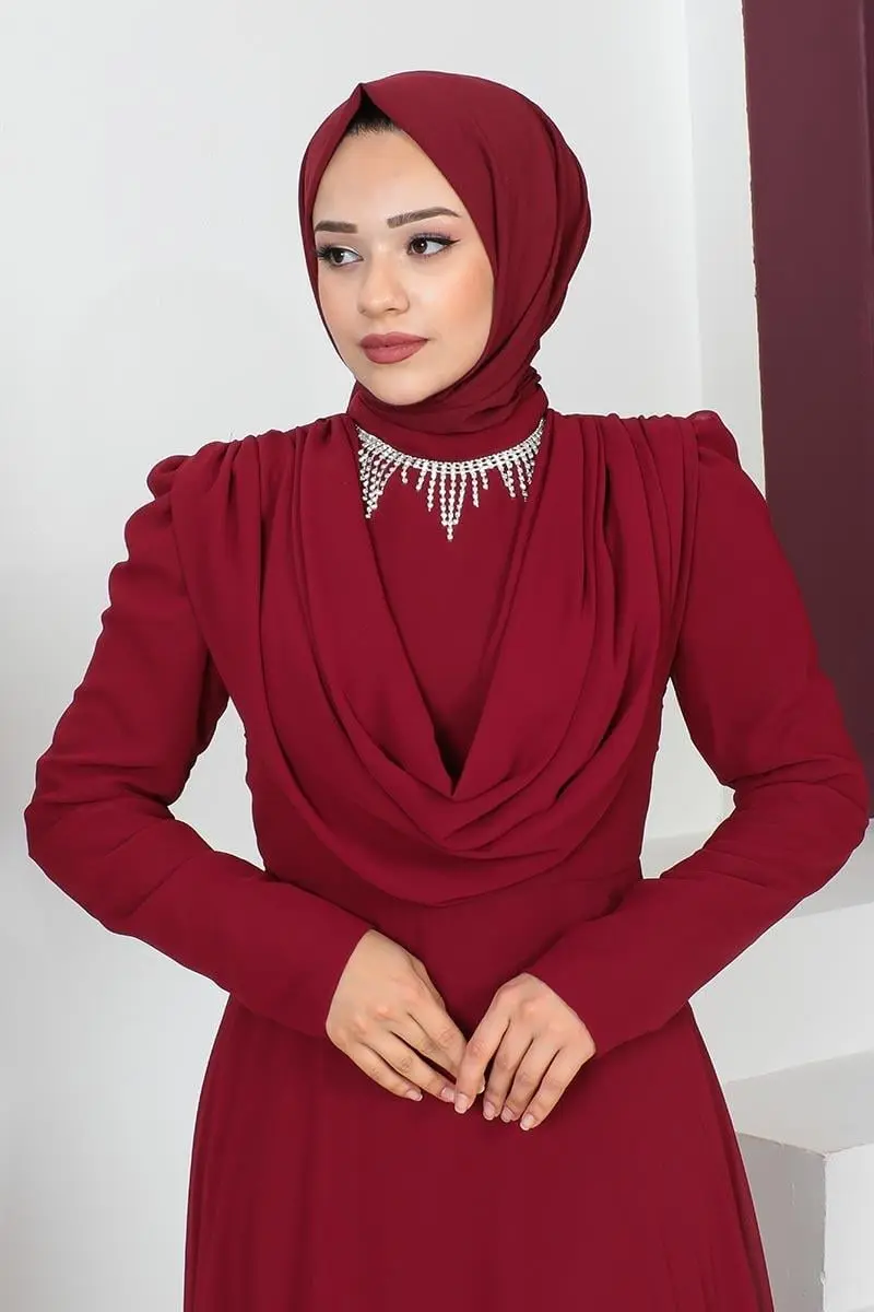 Necklace Hijab Evening Dress-detail