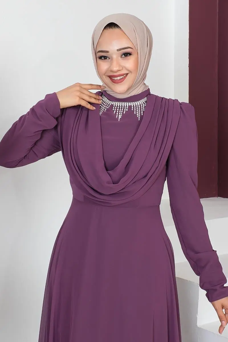 Necklace Hijab Evening Dress-detail