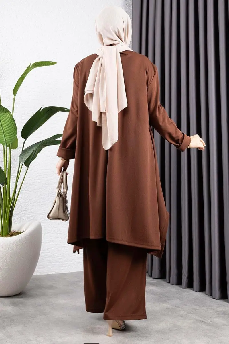 Necklace Slit Detailed Set-detail