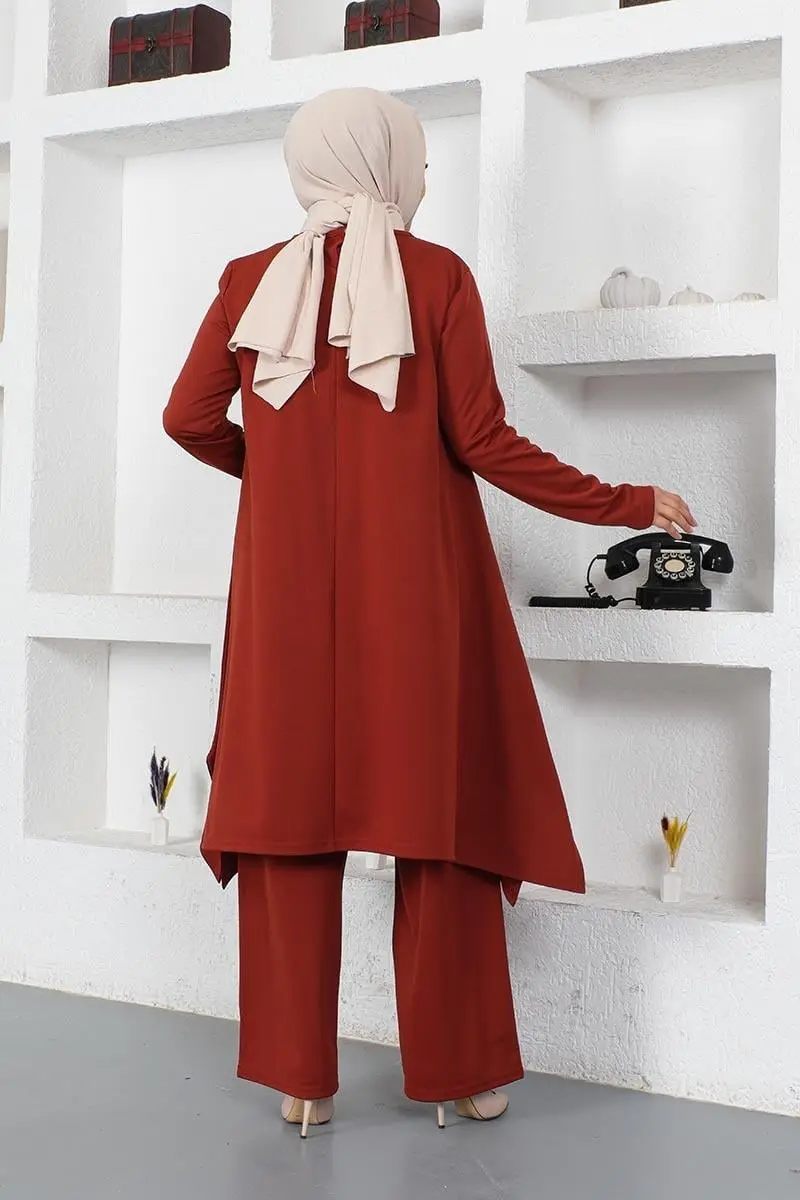 Necklace Slit Detailed Set-detail