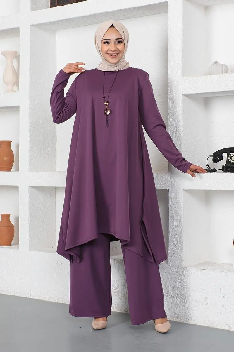 Necklace Slit Detailed Set-detail