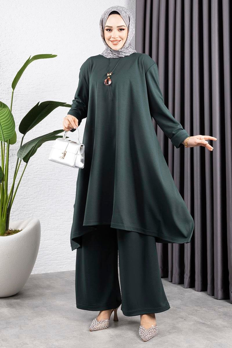 Necklace Slit Detailed Set