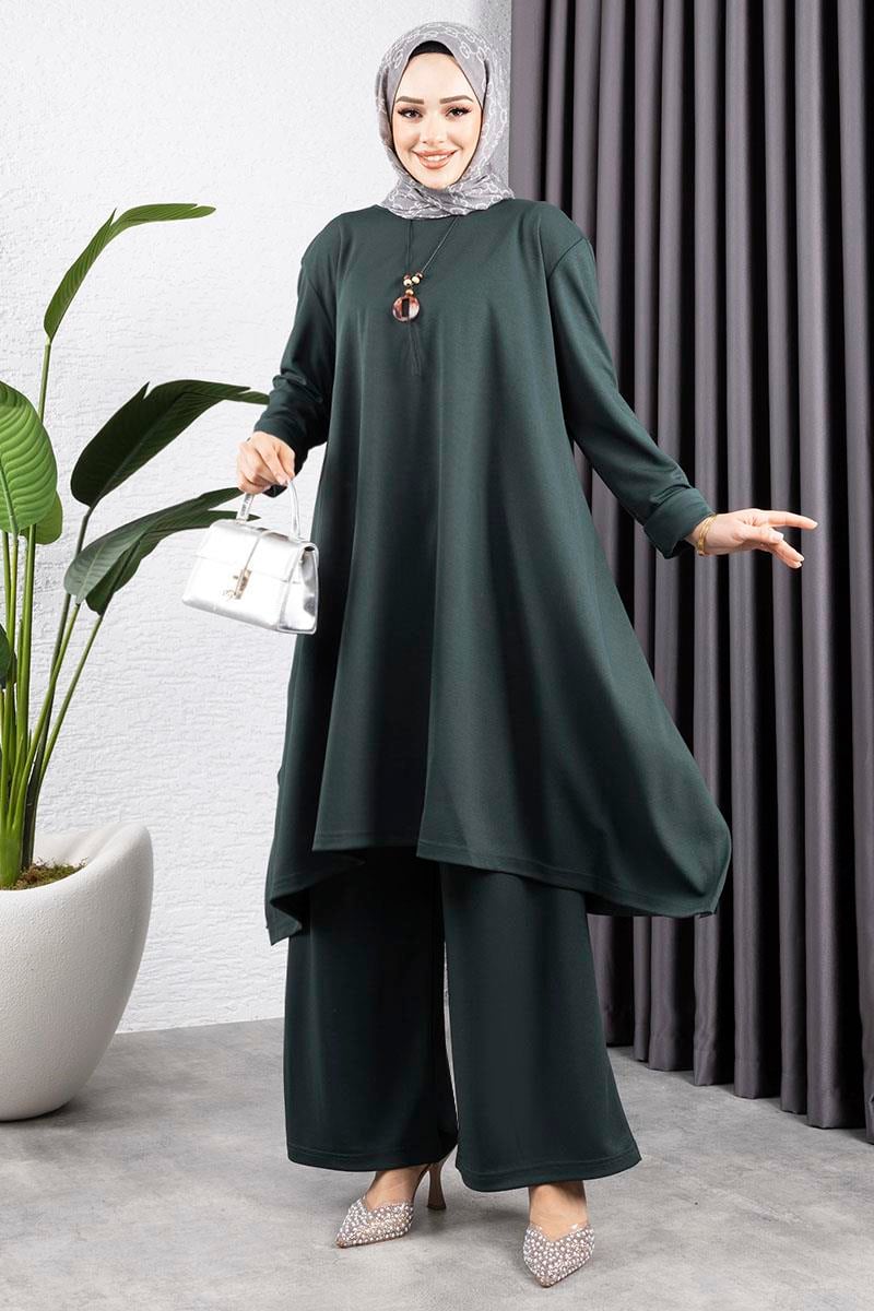 Necklace Slit Detailed Set