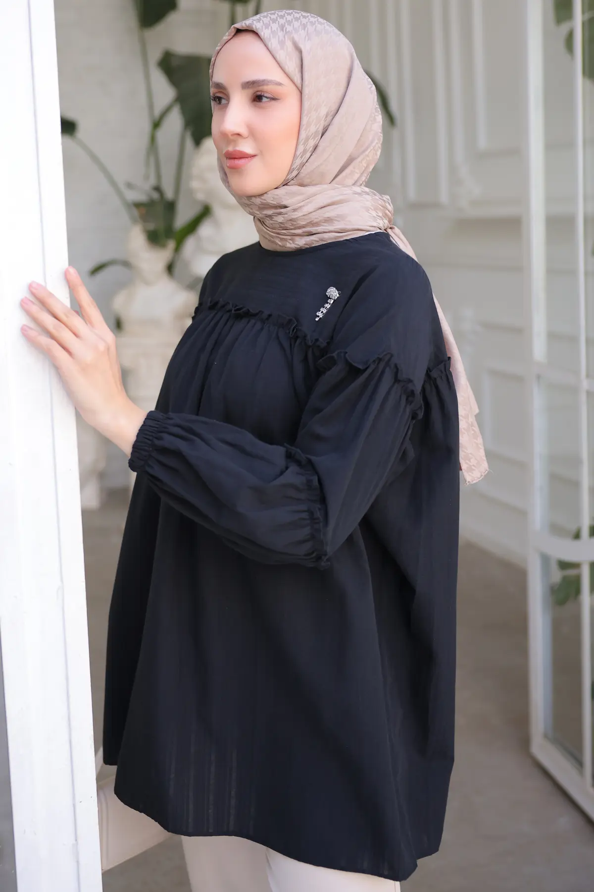 New Brooch Detailed Tunic-detail