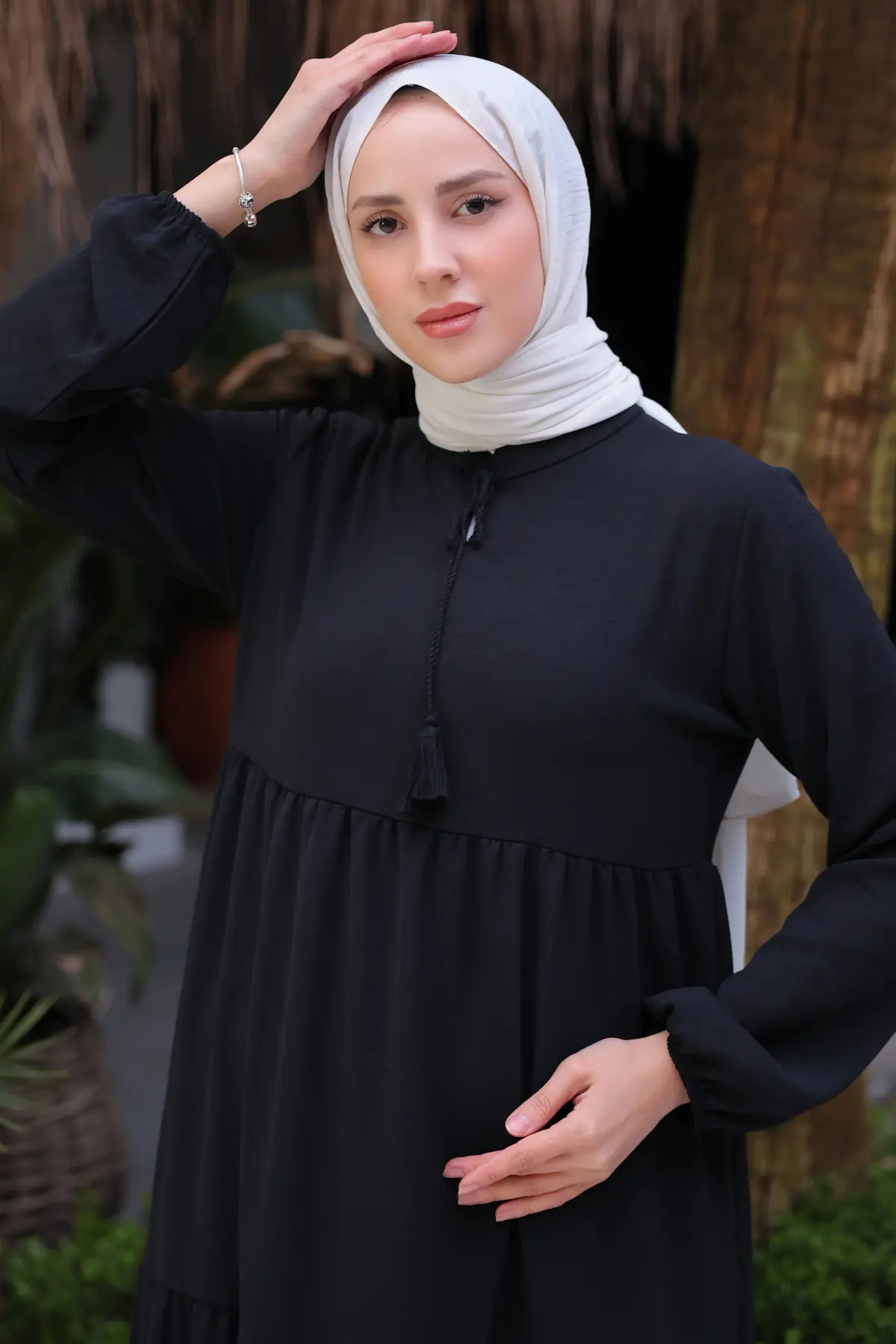 New Long Black Dress-detail