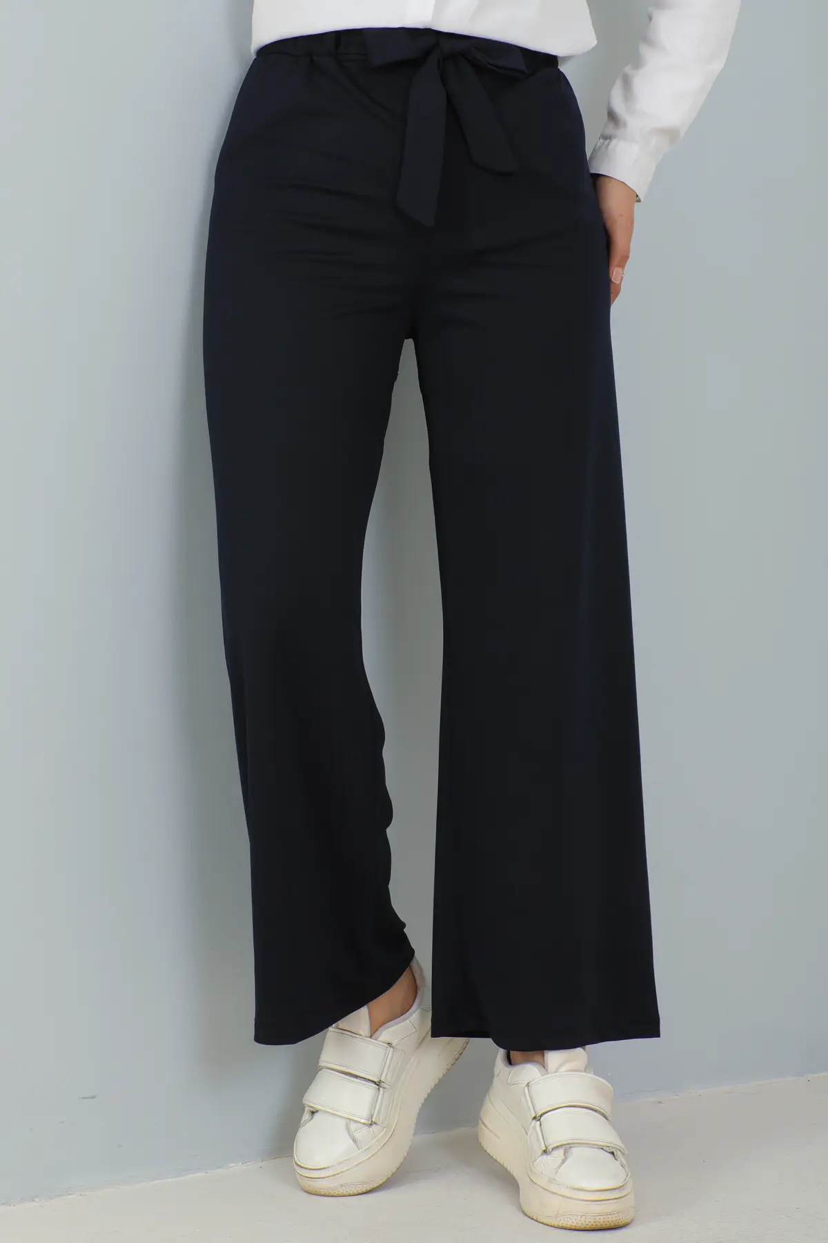 New Pant-detail