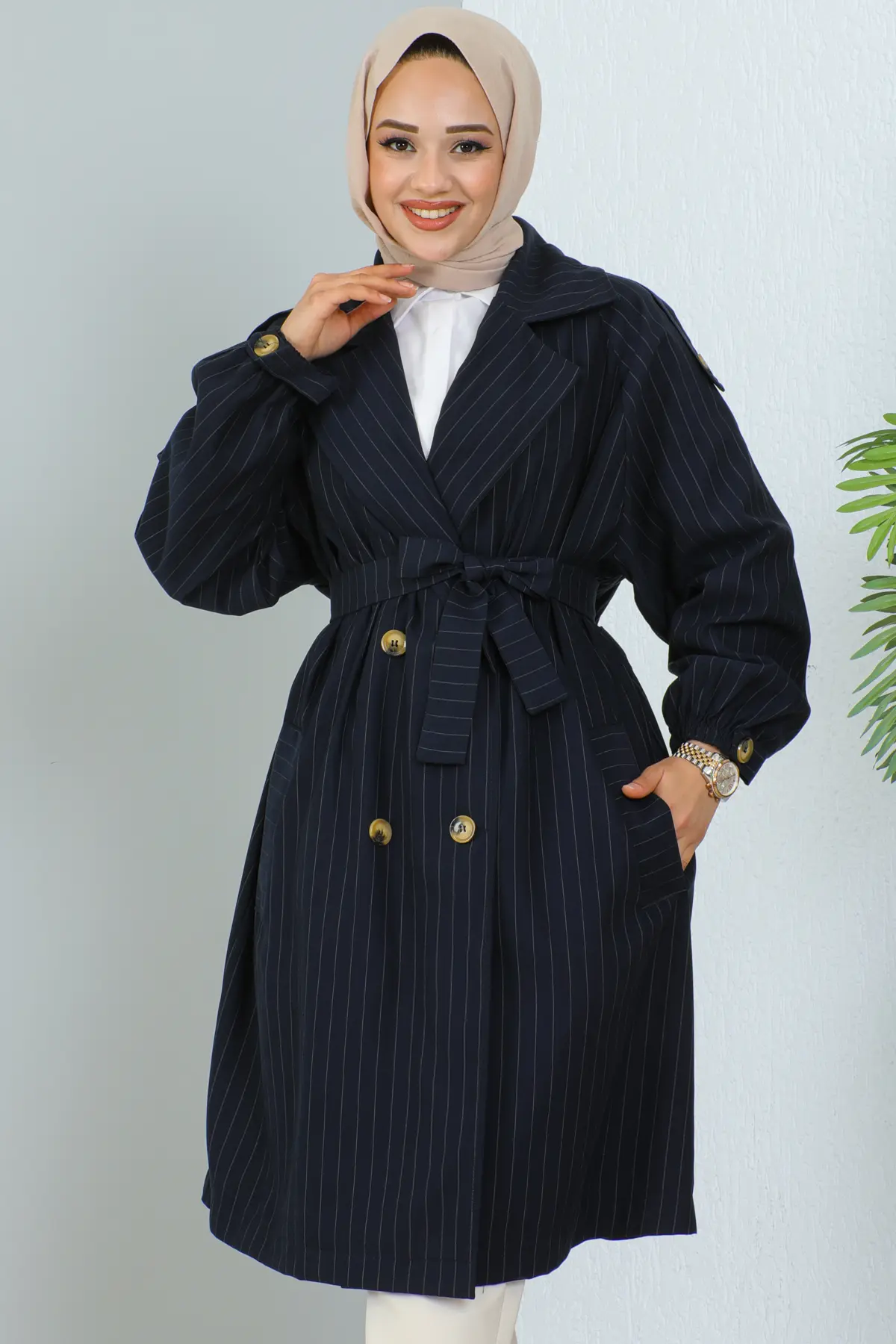 New Trench Coat-detail