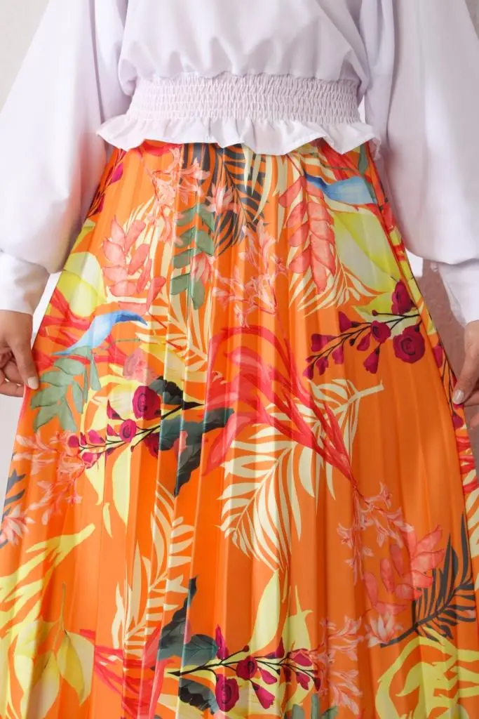 Orange Patterned Hijab Pleated Skirt-detail