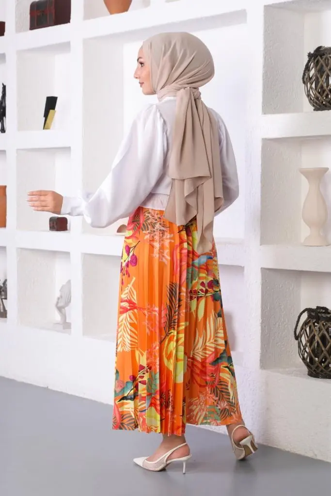 Orange Patterned Hijab Pleated Skirt-detail