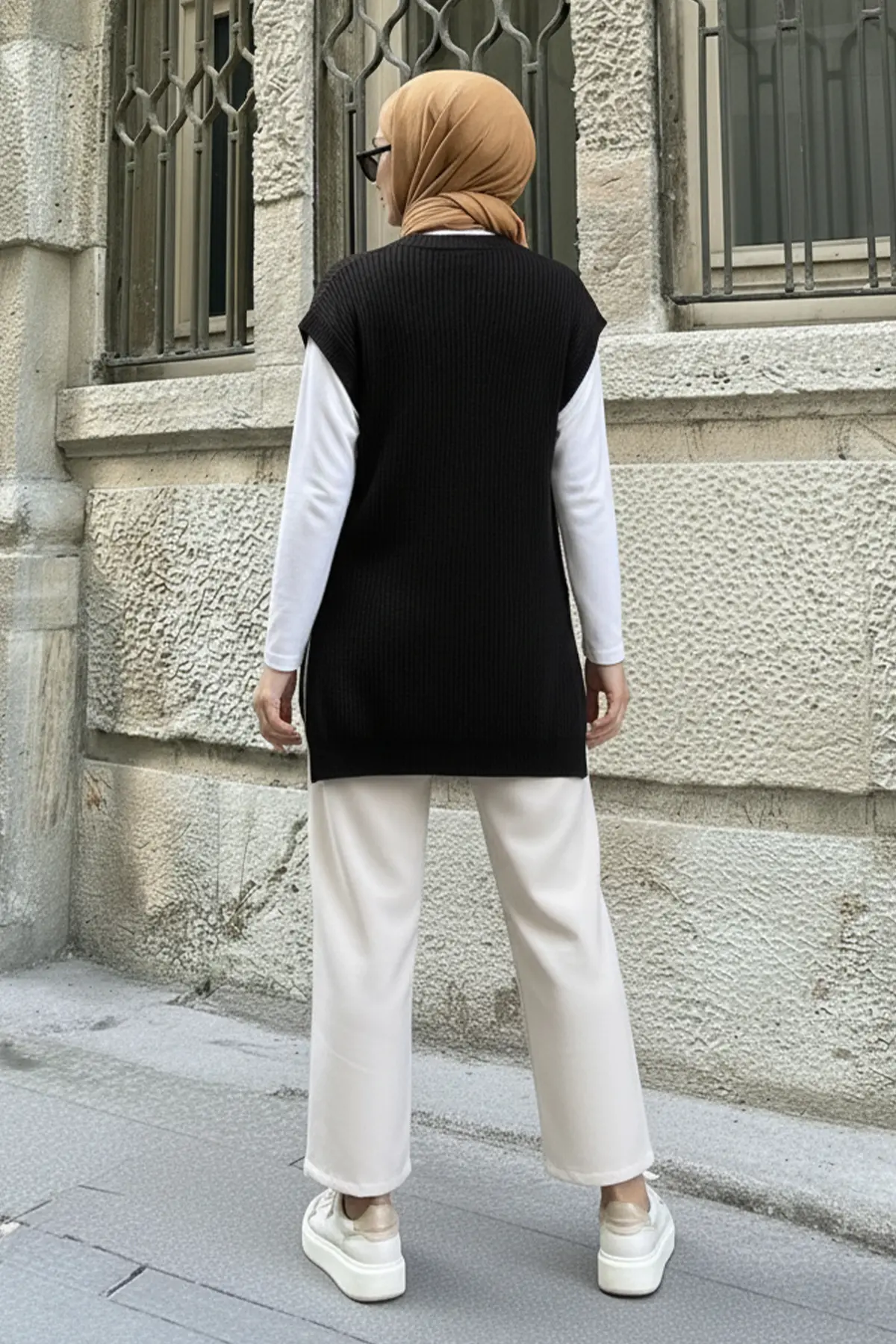 Oversize Knit Sweater-detail