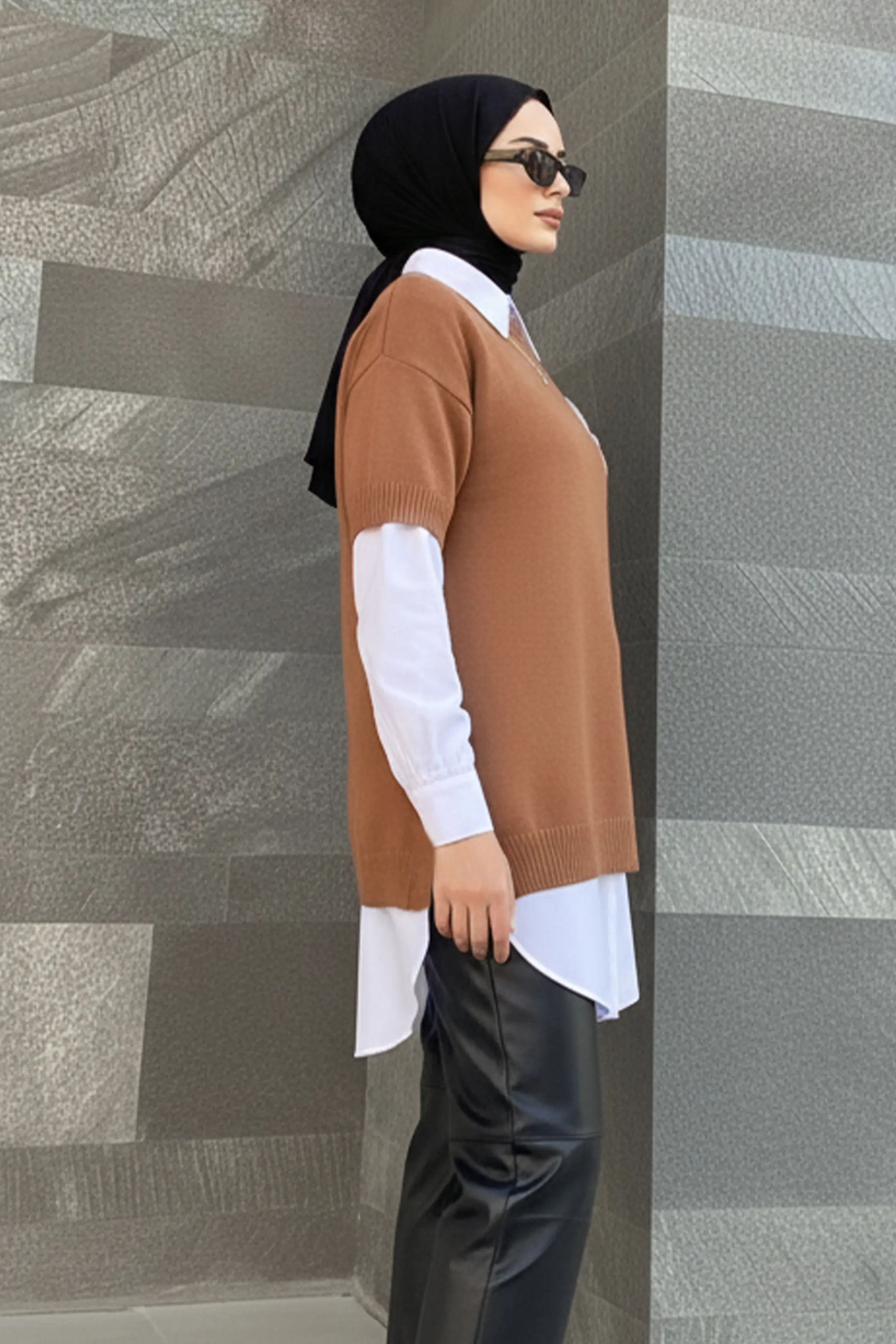 Oversized Ribbed Knit Sweater-detail