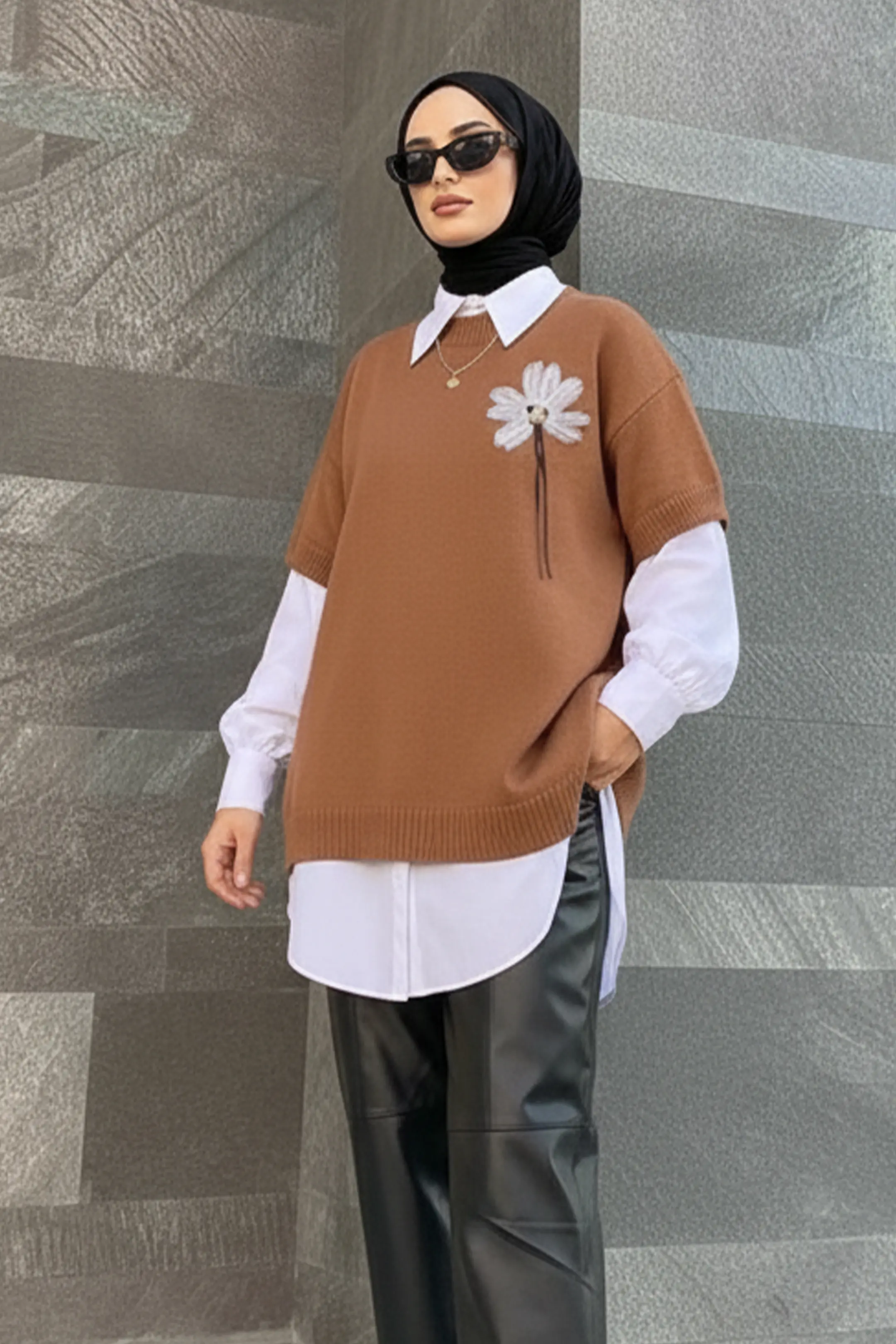 Oversized Ribbed Knit Sweater