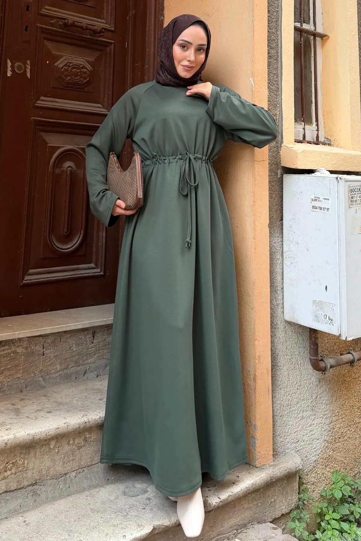 Oysho Hijab Dress-detail