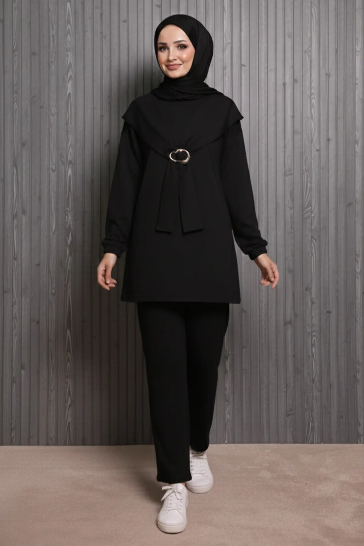 Oysho Two-piece Set With Buckle Detail