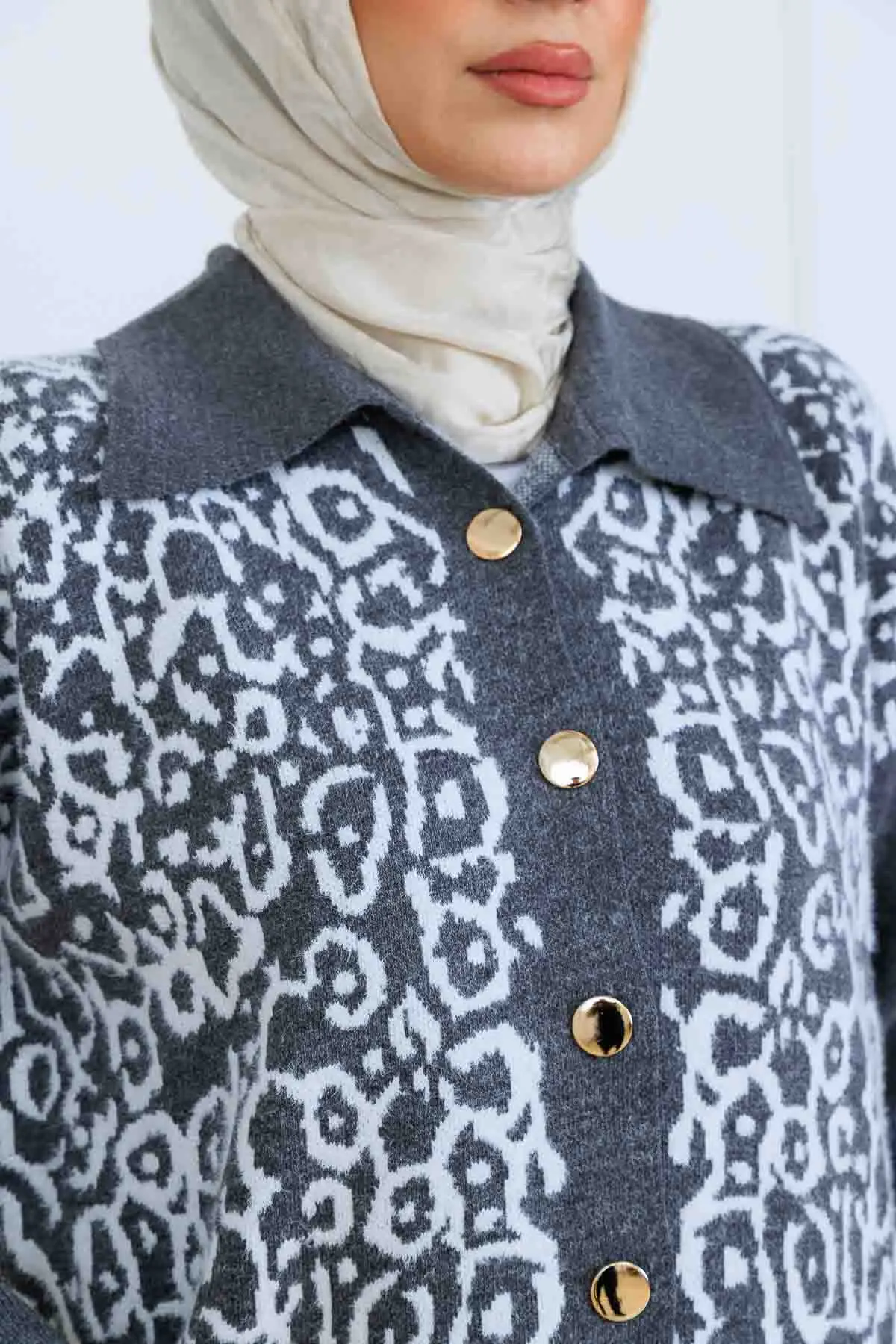 Patterned Button Detailed Knitwear Suit-detail