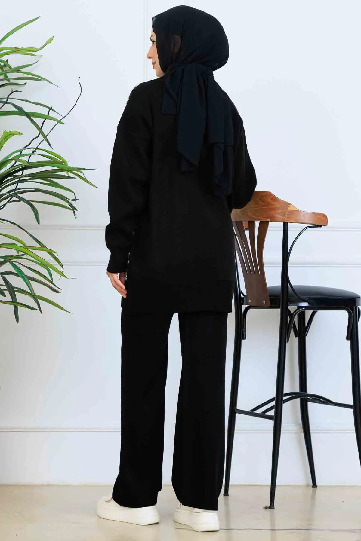 Patterned Button Detailed Knitwear Suit-detail