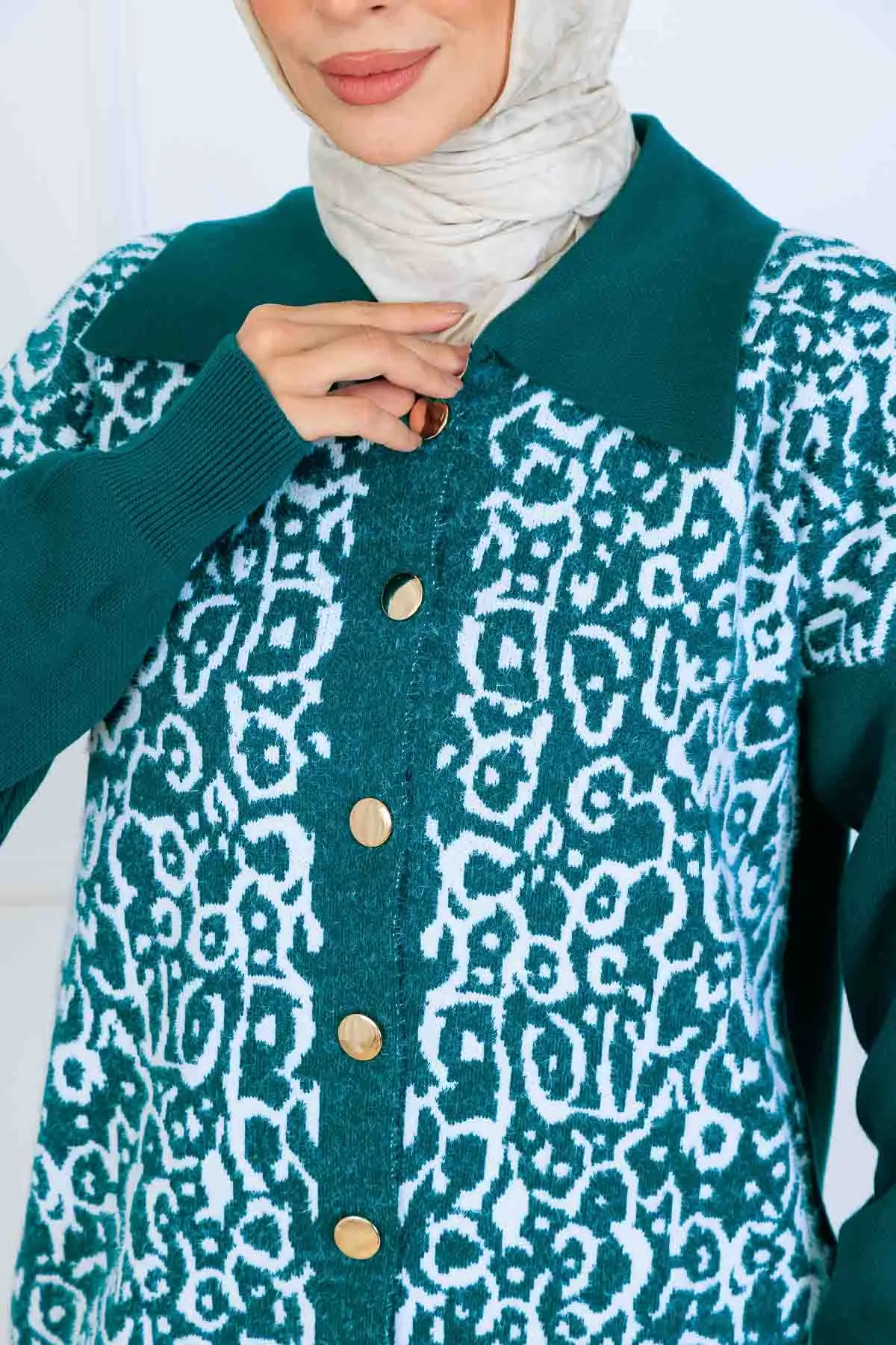 Patterned Button Detailed Knitwear Suit-detail