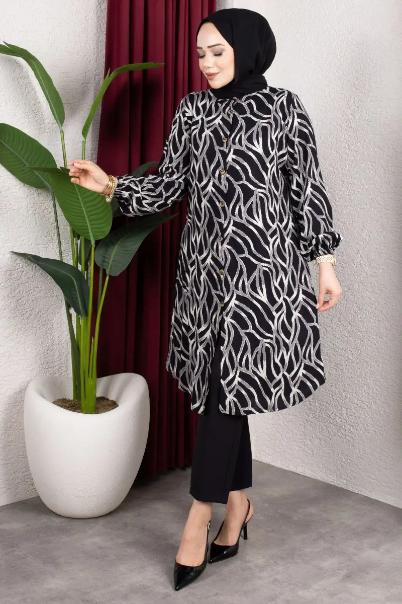 Patterned Button-down Tunic-detail