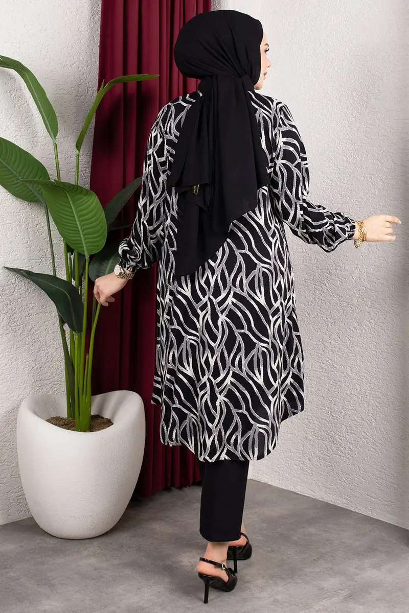 Patterned Button-down Tunic-detail