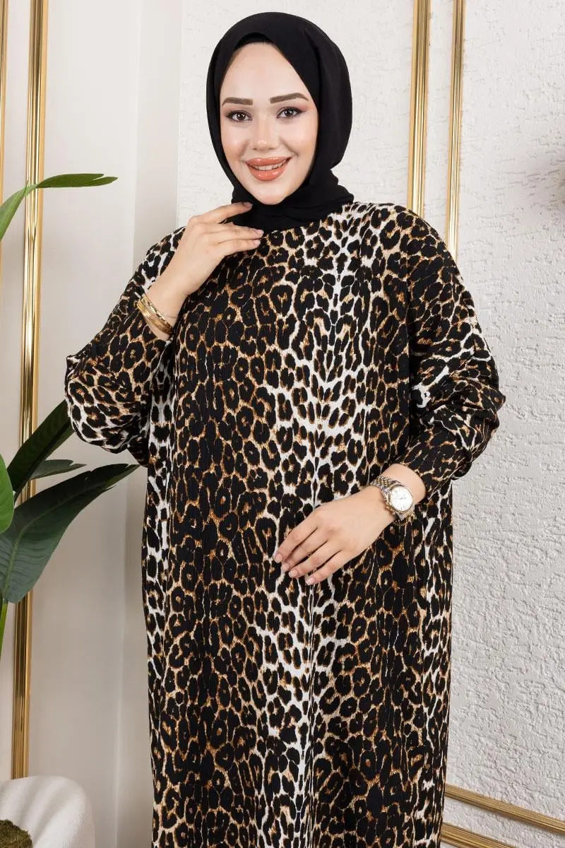 Patterned Crepe Dress-detail