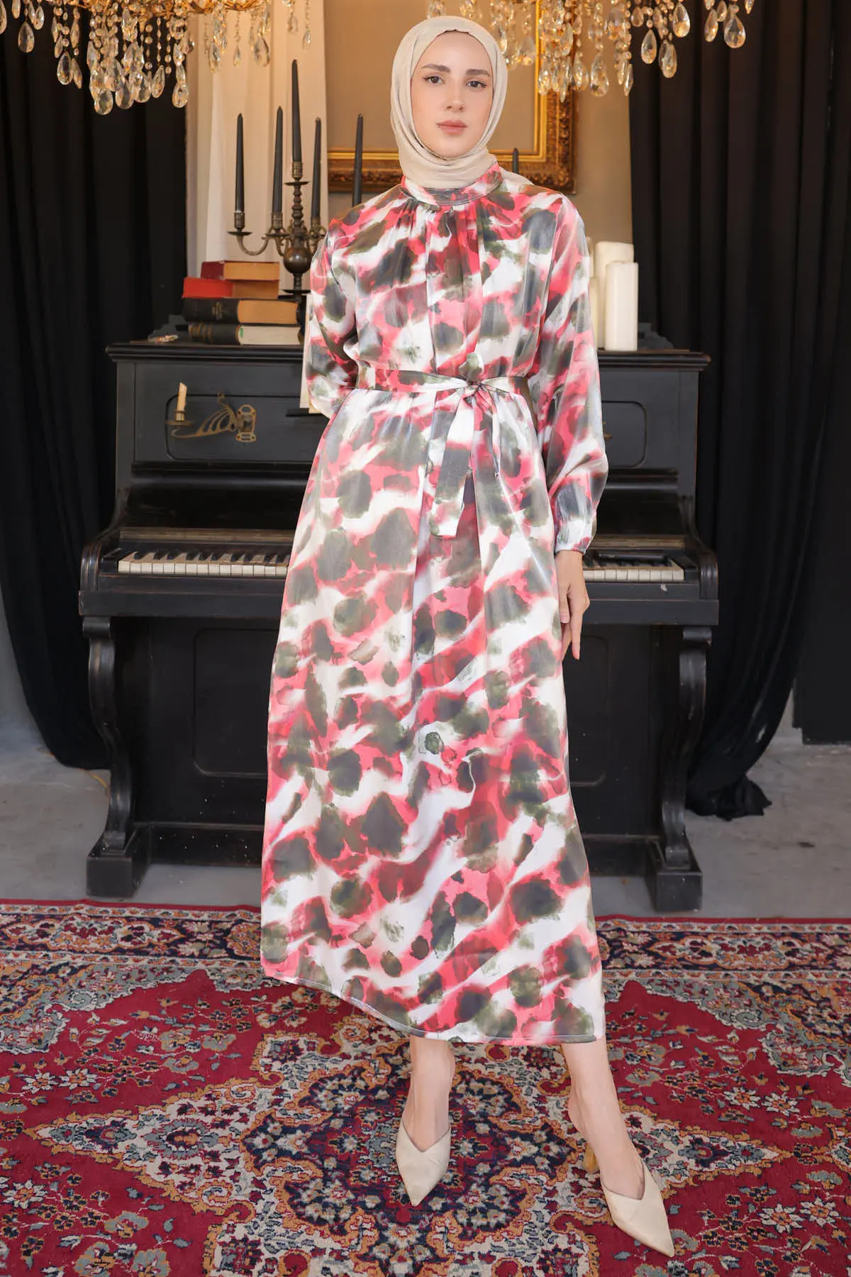 Patterned Dress With Sash Detail-detail