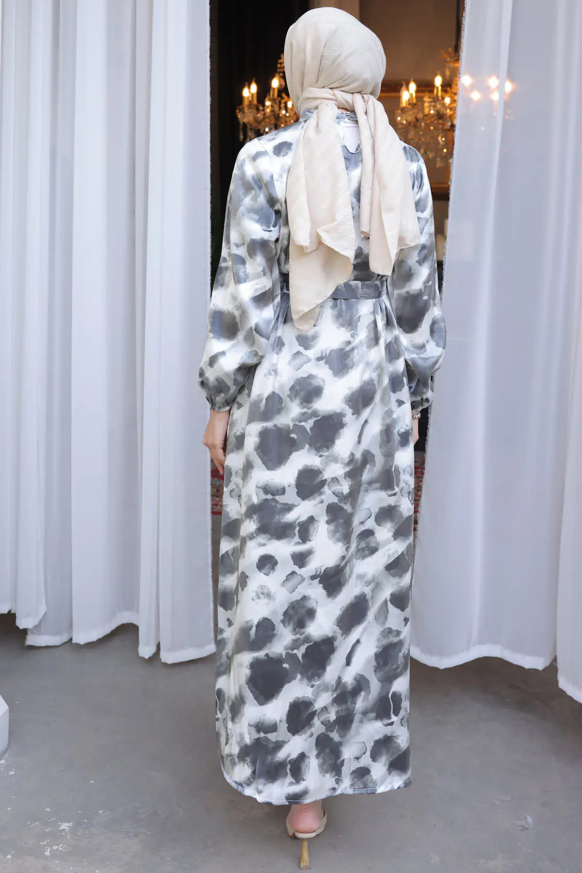 Patterned Dress With Sash Detail-detail