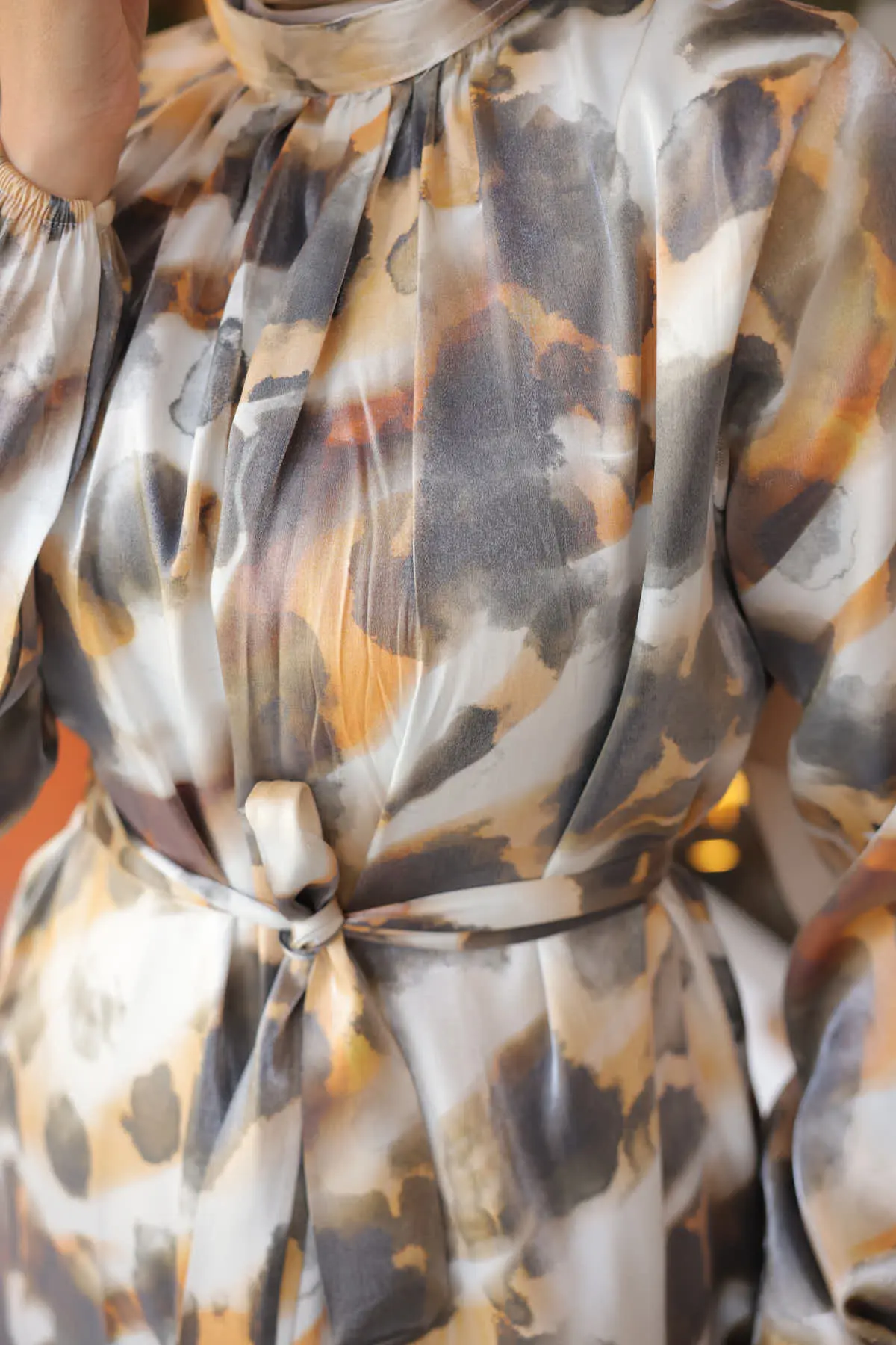 Patterned Dress With Sash Detail-detail