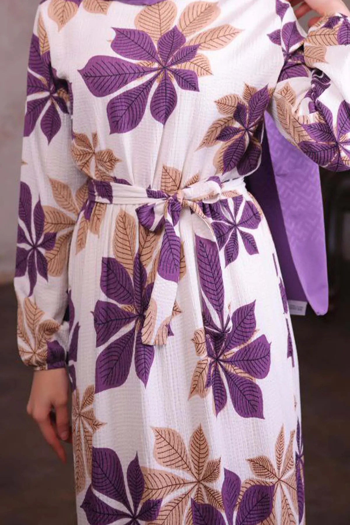 Patterned Hijab Dress-detail