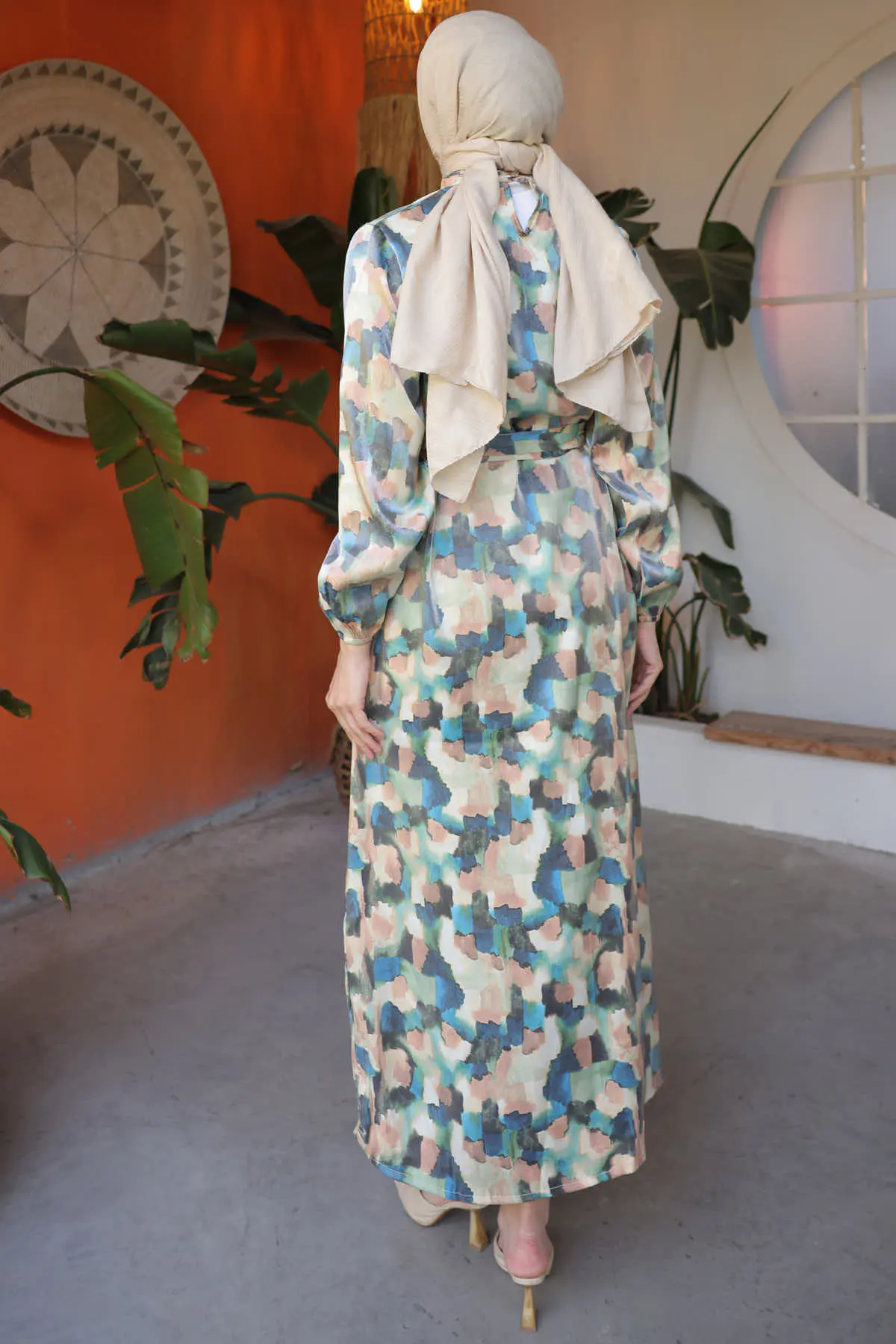 Patterned Hijab Dress-detail