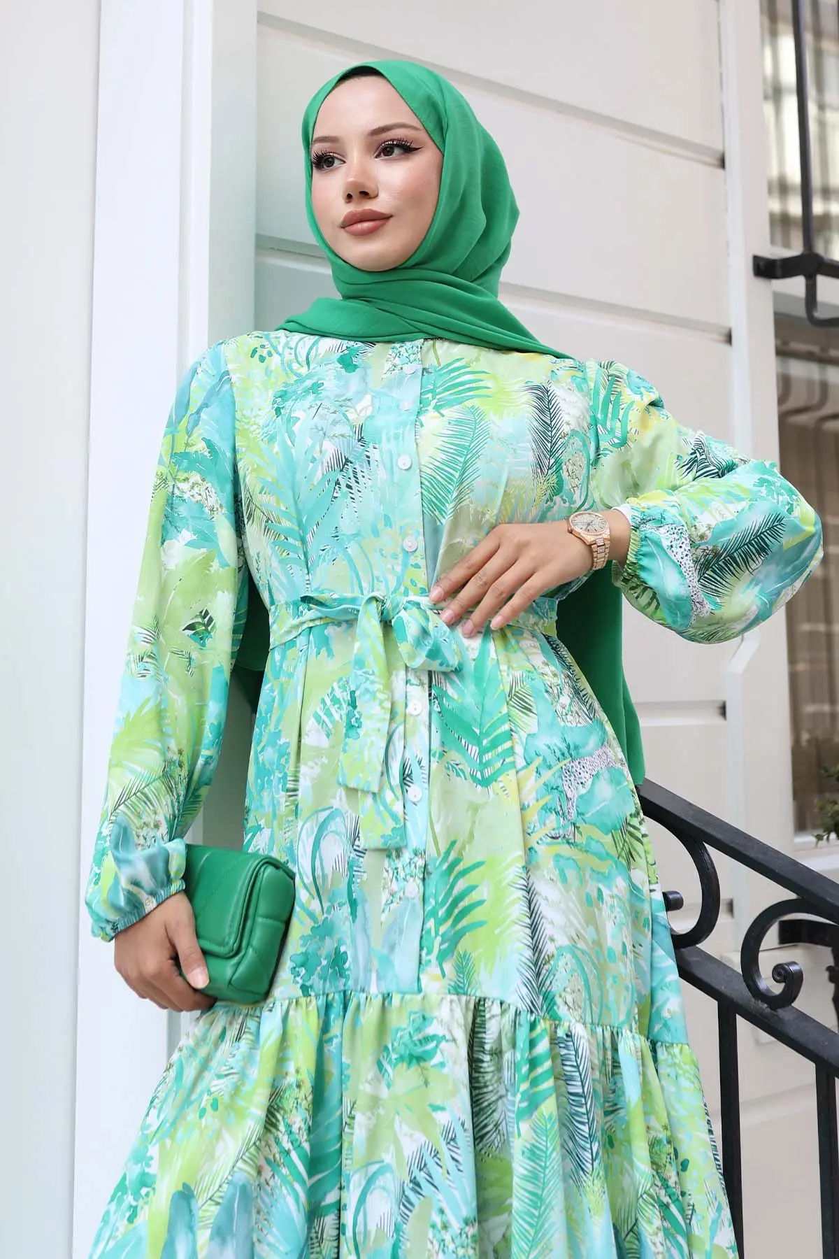 Patterned Hijab Dress-detail