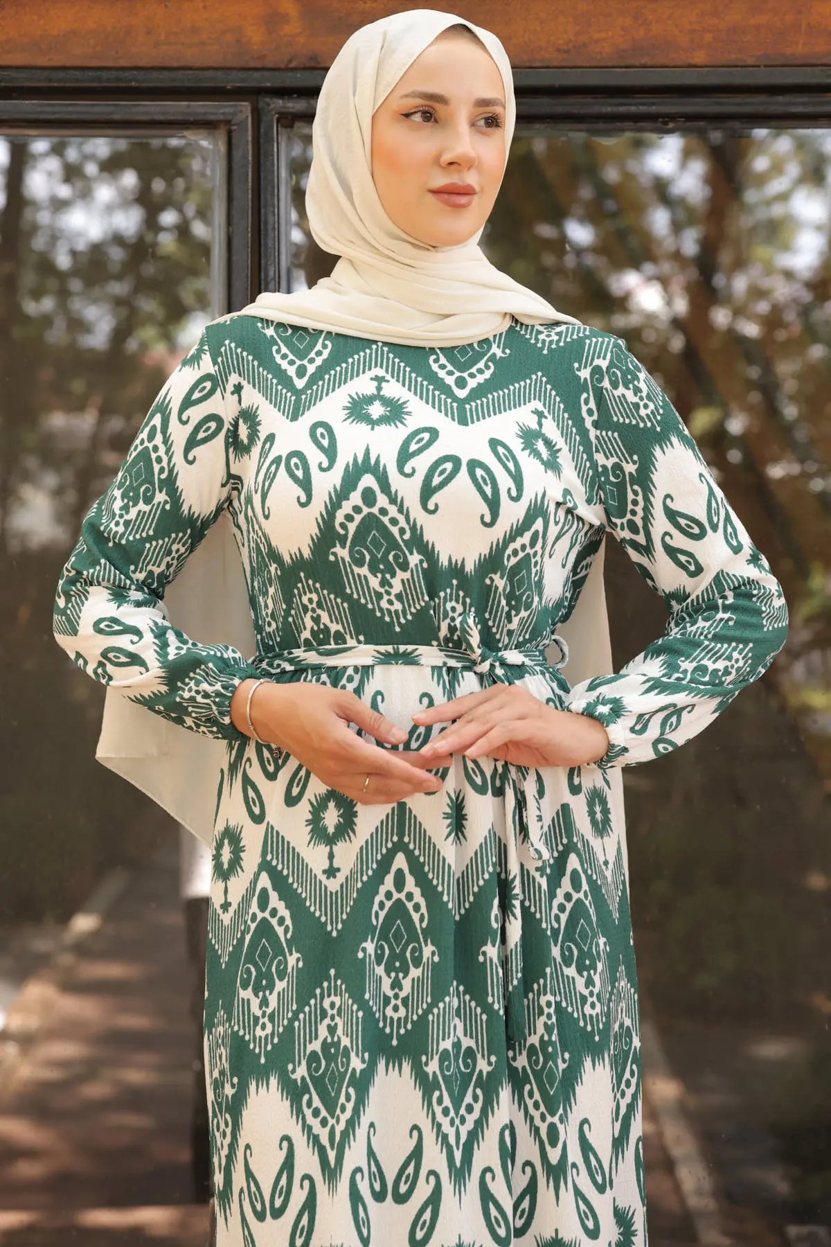 Patterned Hijab Dress-detail