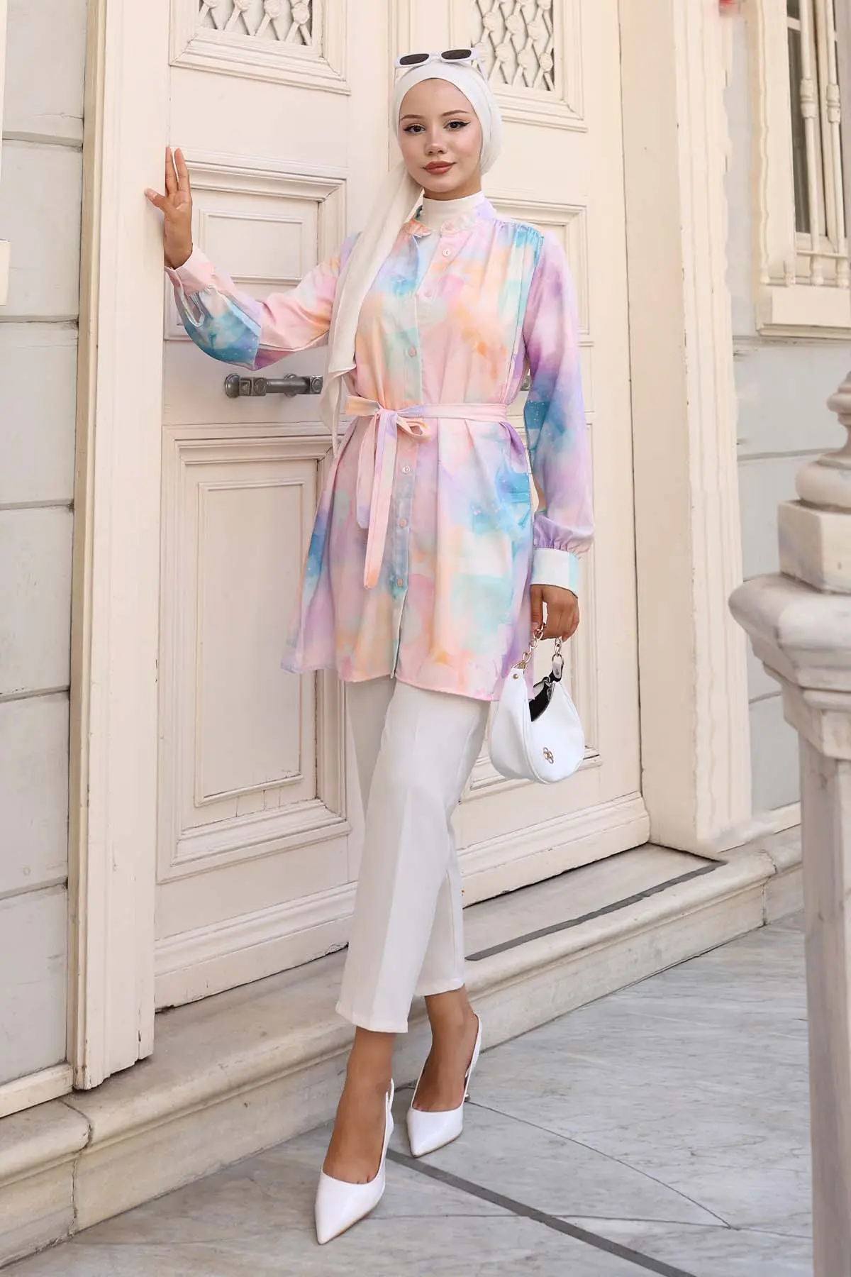 Patterned Hijab Shirt-detail