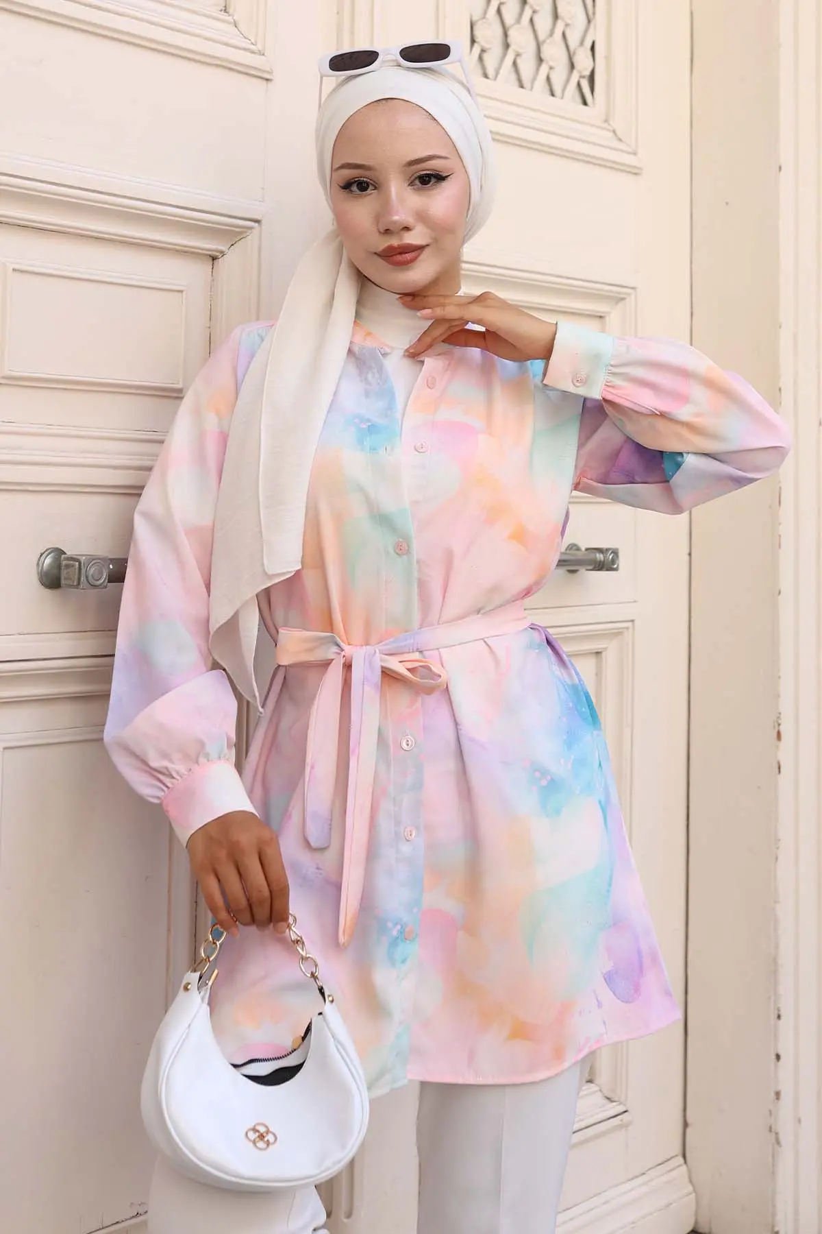 Patterned Hijab Shirt-detail