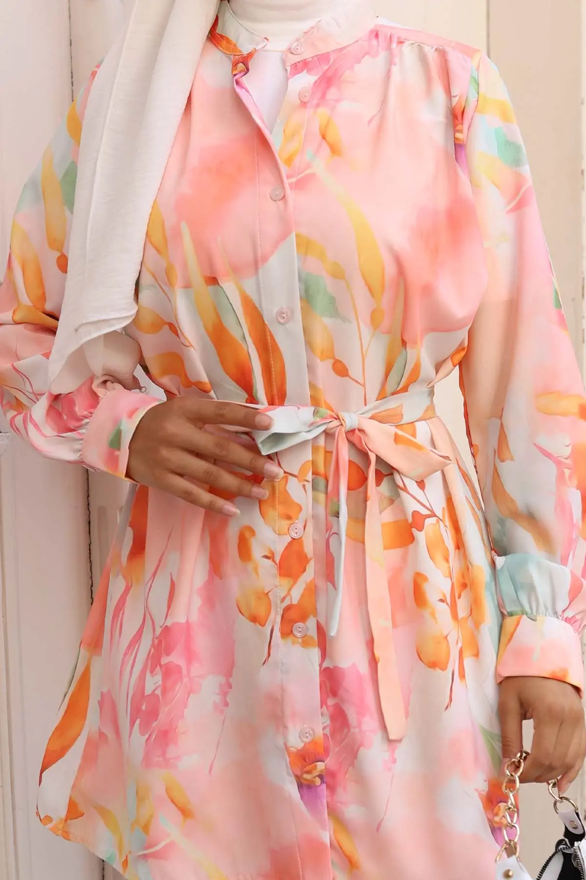 Patterned Hijab Shirt-detail