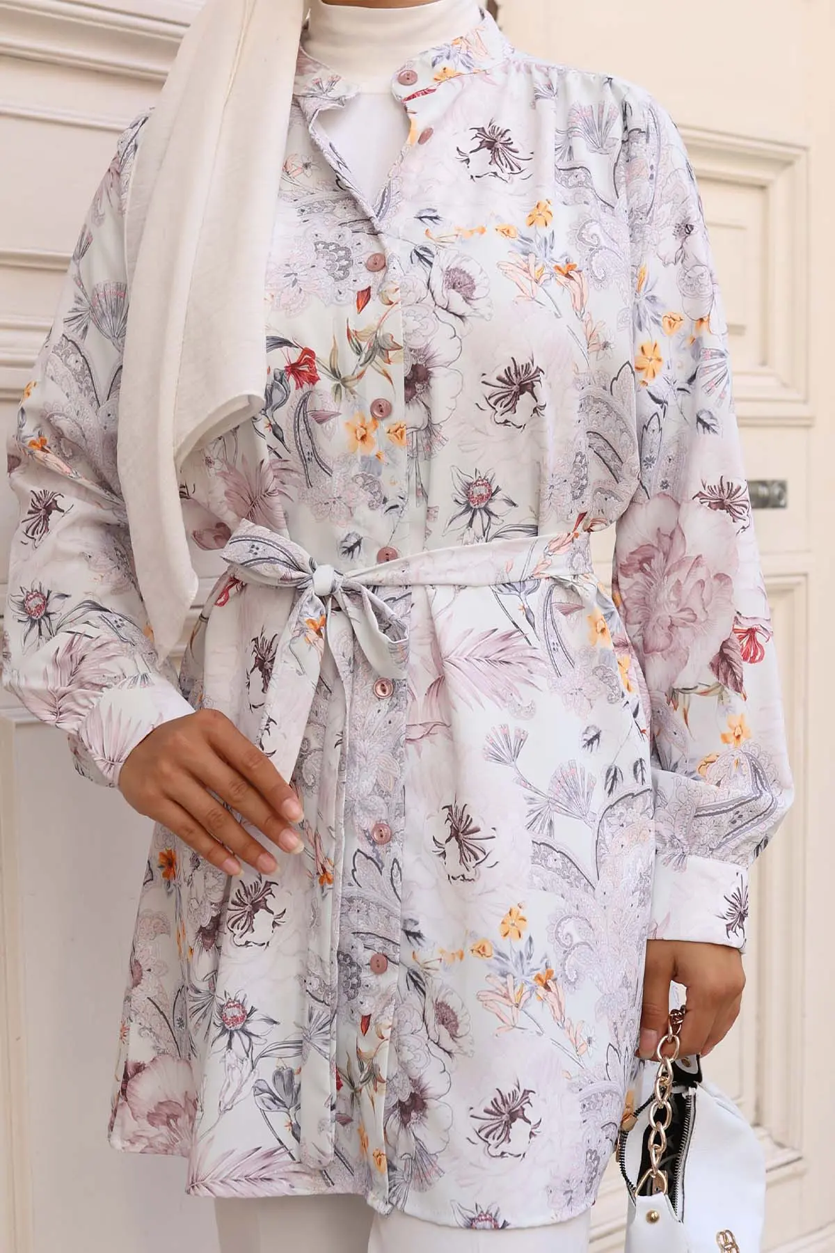 Patterned Hijab Shirt-detail
