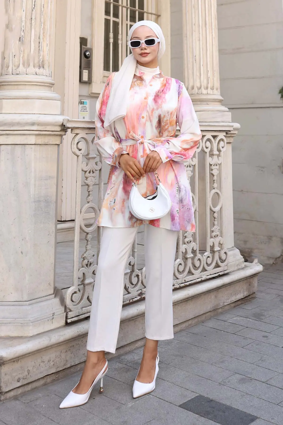 Patterned Hijab Shirt-detail