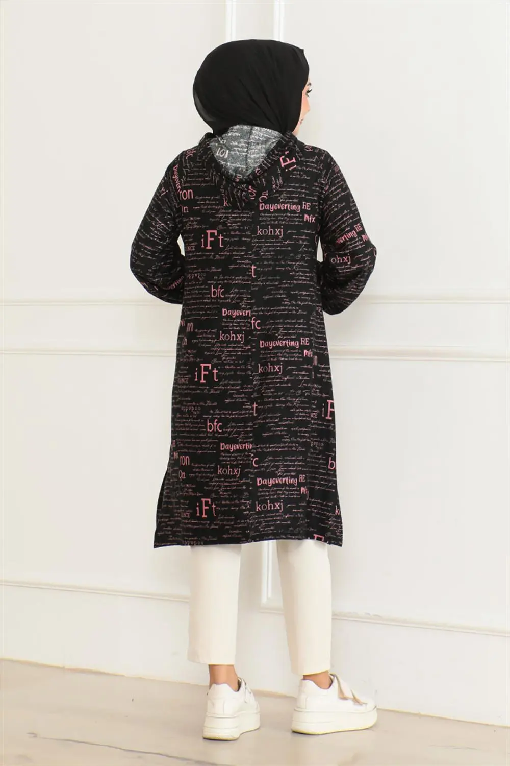 Patterned Hooded Sports Tunic-detail