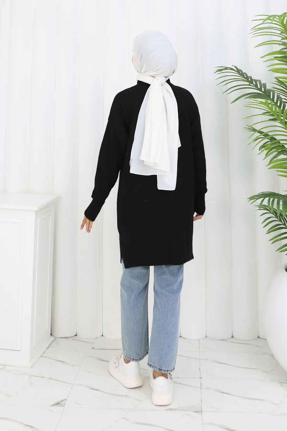 Patterned Knit Tunic-detail