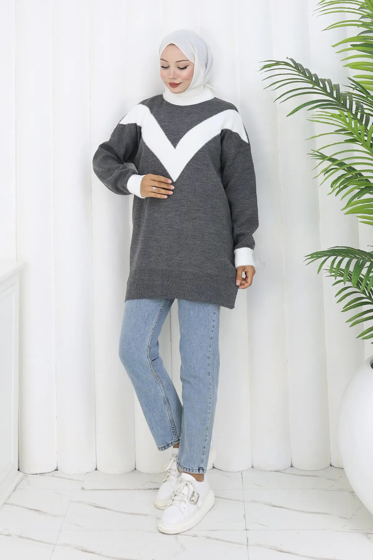 Patterned Knit Tunic-detail