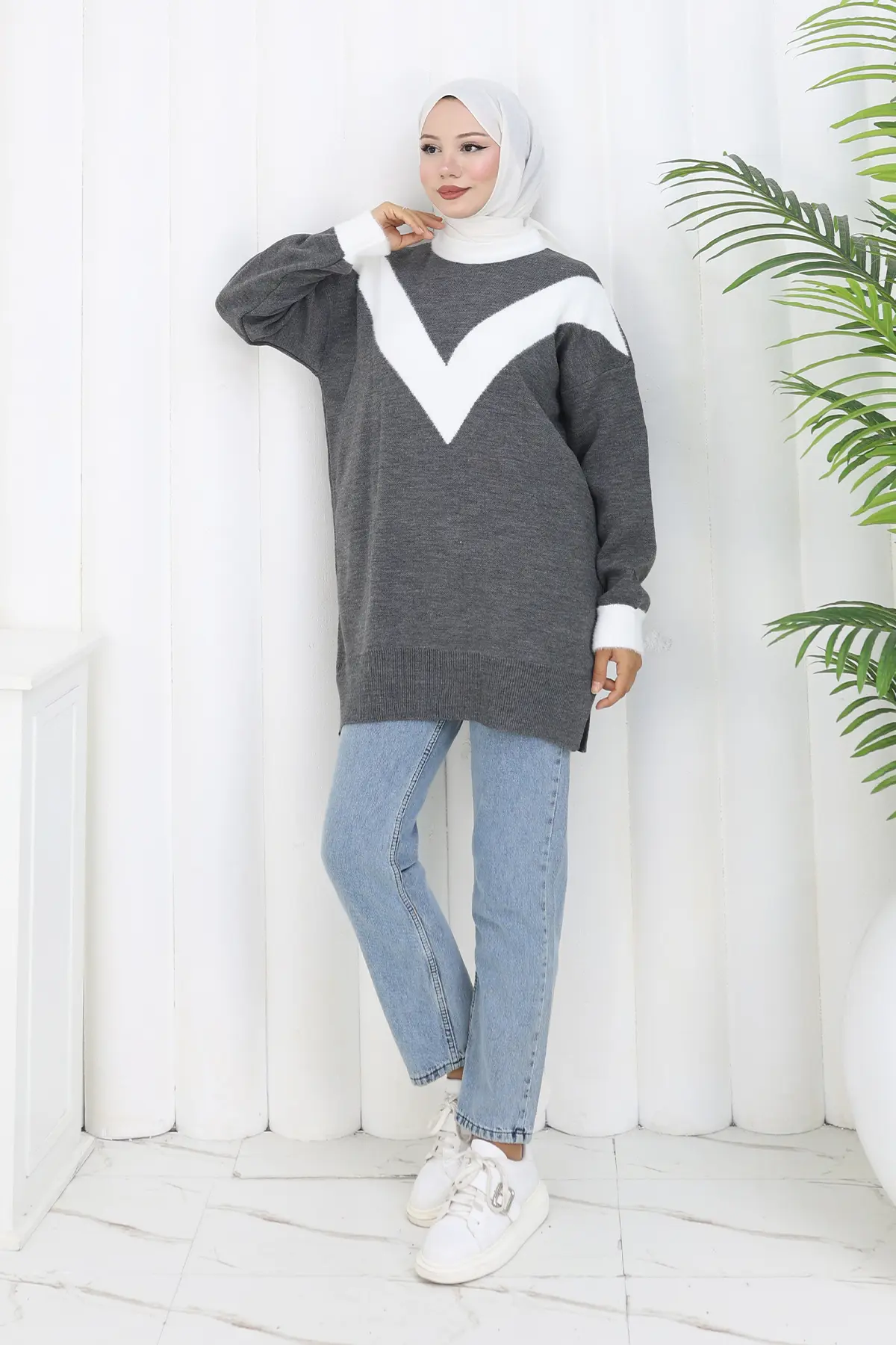 Patterned Knit Tunic-detail