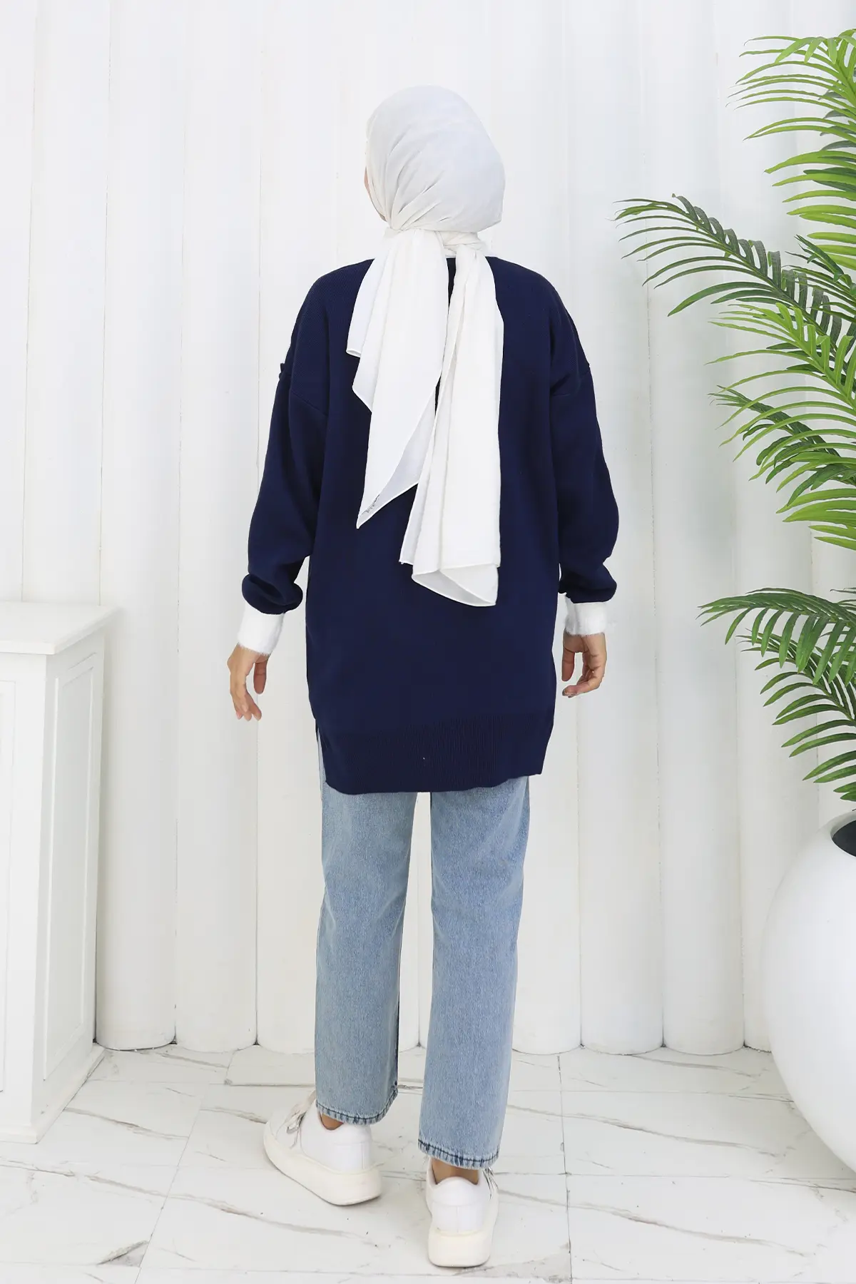 Patterned Knit Tunic-detail