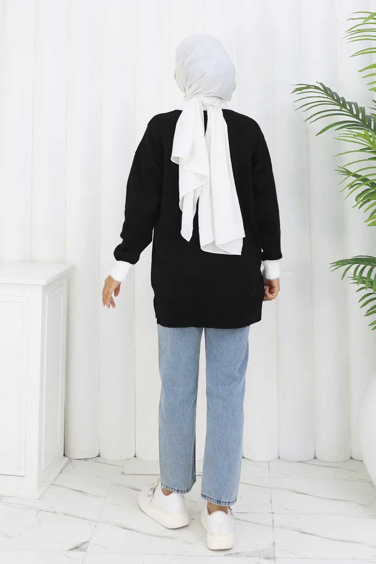 Patterned Knit Tunic-detail