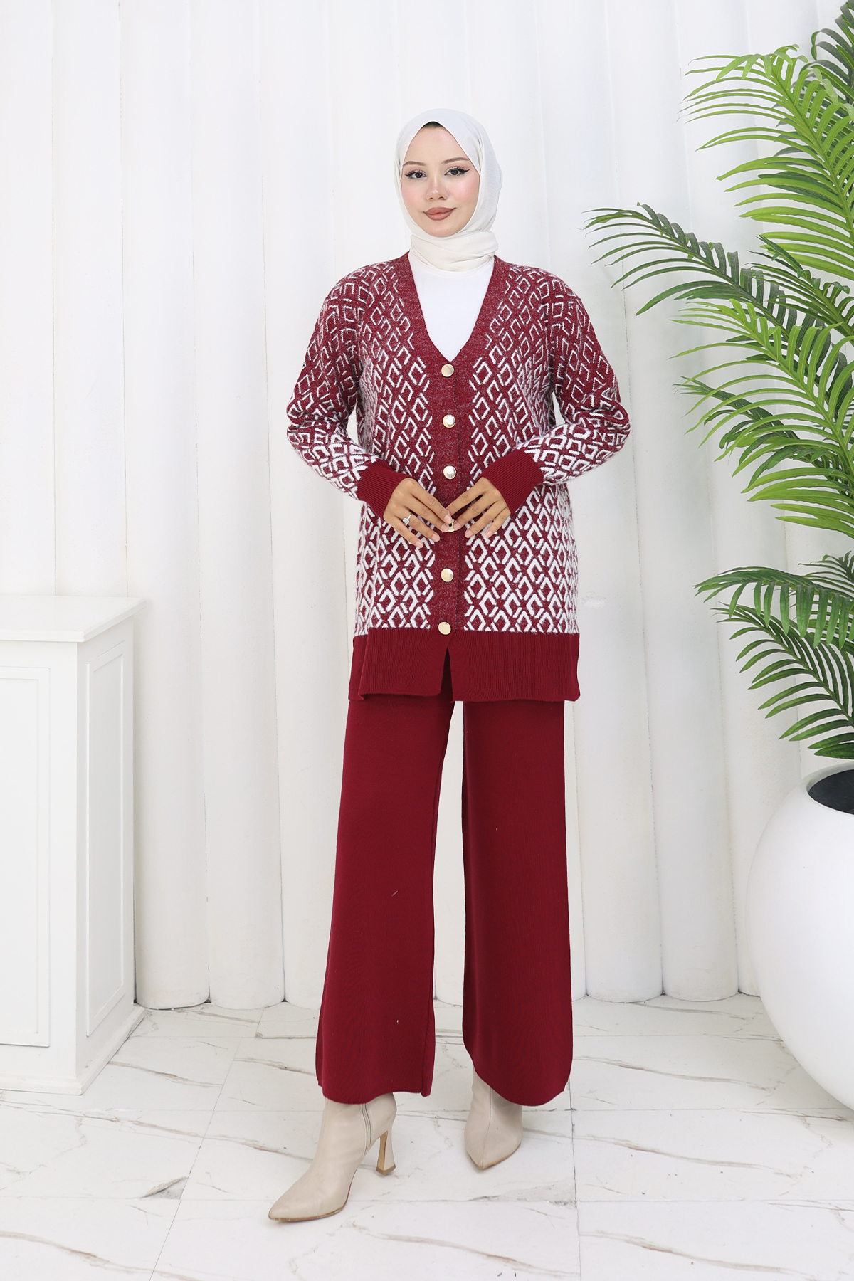 Patterned Knitwear Cardigan Set