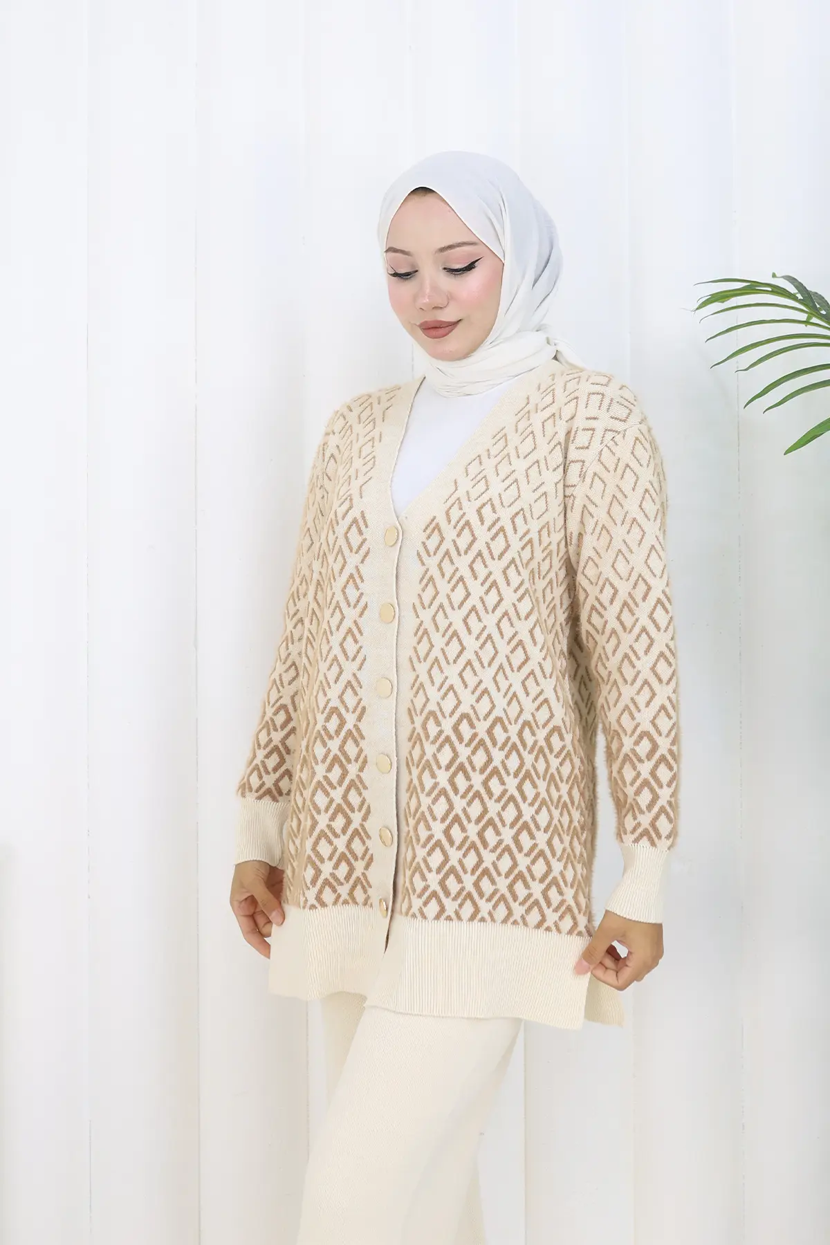 Patterned Knitwear Cardigan Set-detail