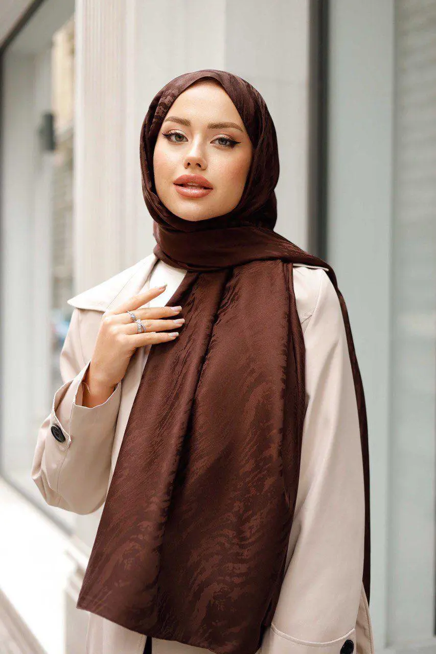 Patterned Silky Jacquard Shawl-detail