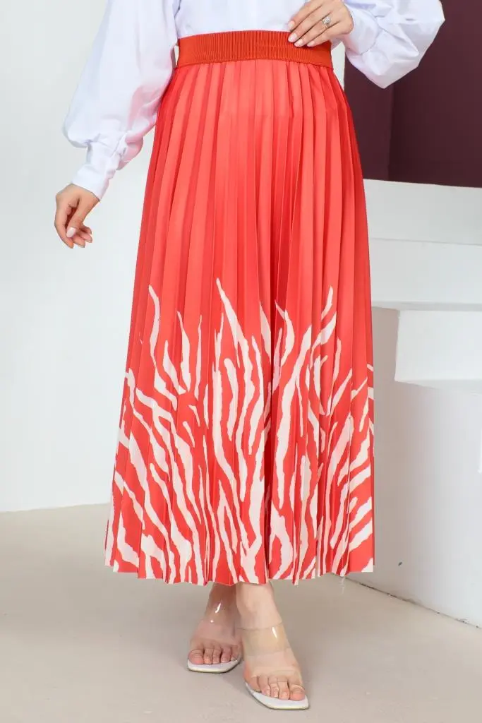 Patterned Skirt-detail