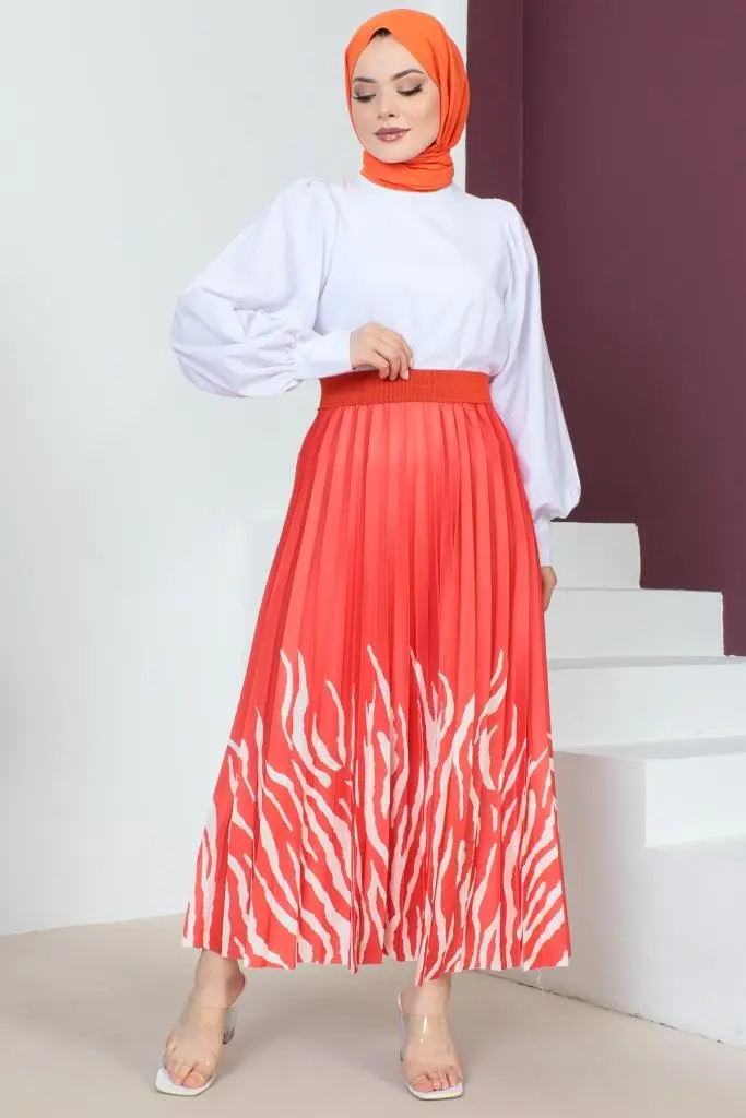 Patterned Skirt-detail